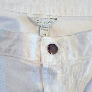 Never worn White Garnet Hill Jeans Size 16 Long